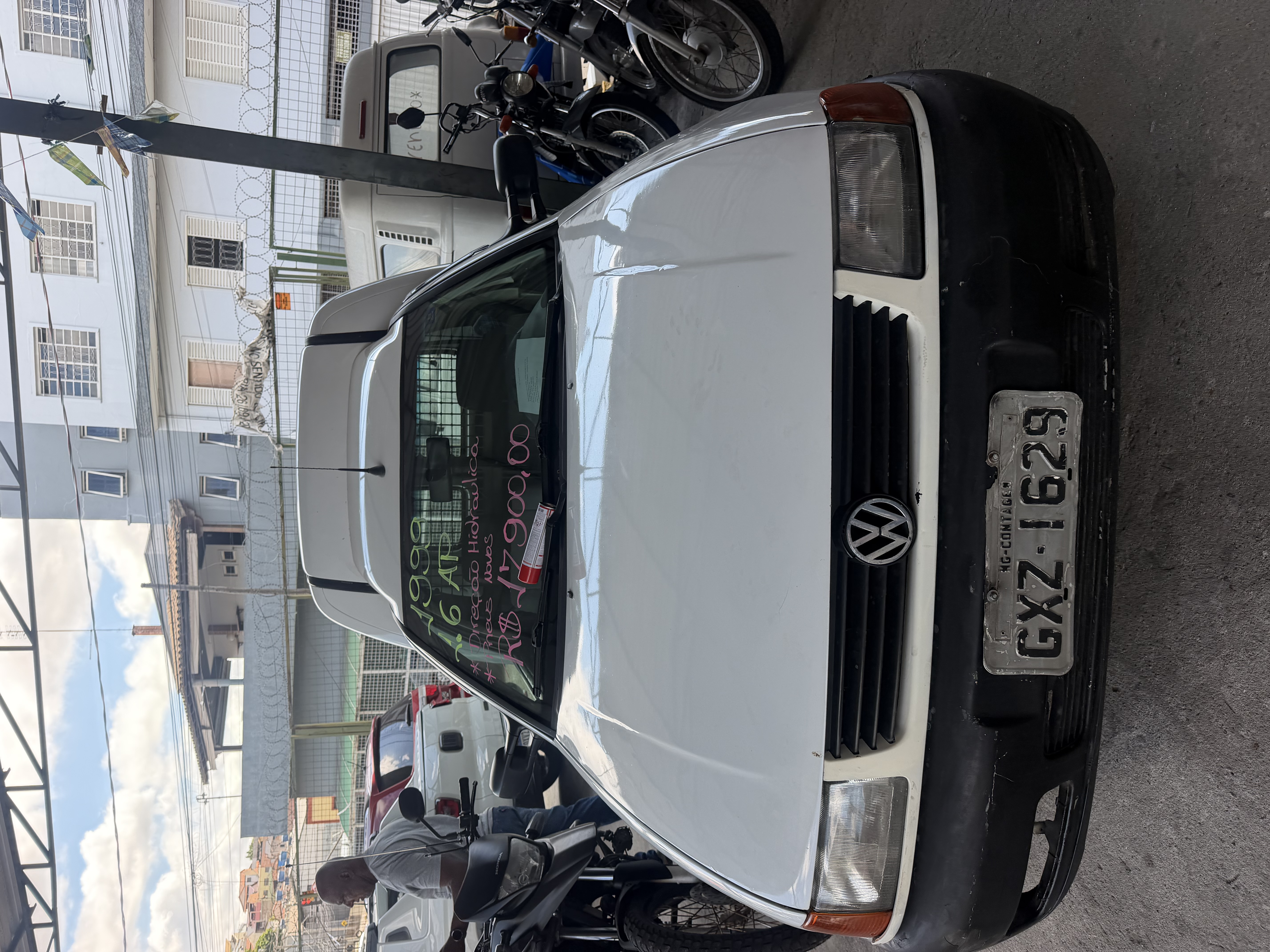 VW - VolksWagen Van